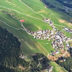 Flugwegposition um 14:09:32: Aufgenommen in der Nähe von Gemeinde Lendorf, Österreich in 2772 Meter